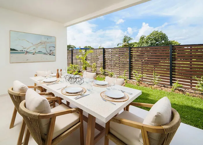 Wooden Tone Lux 2Br Walk To Beach Sky Pool Deck