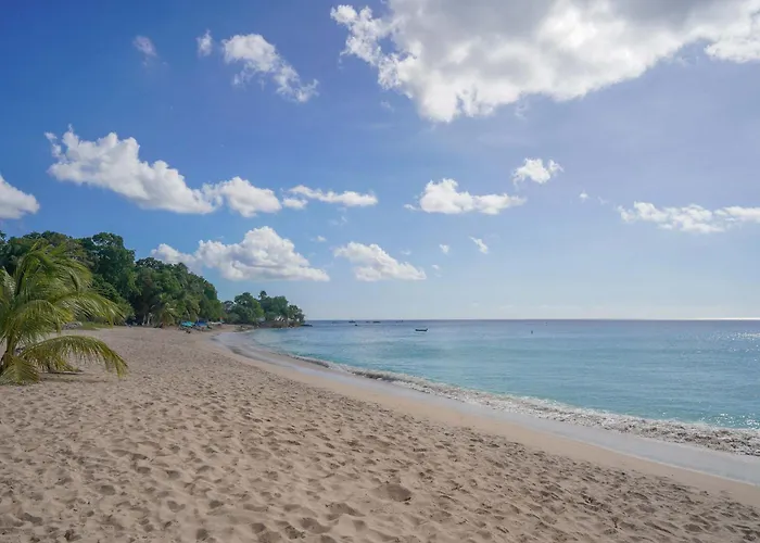 Stylish New 2Br Villa With Pool Walk To Beach